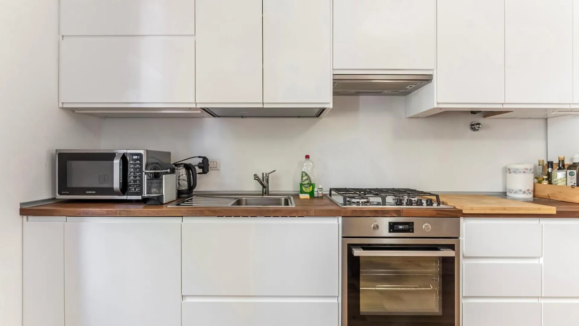 Bright Apartment 700M From Dergano M3 Milan Italy